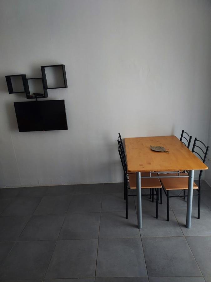 Appartement Meuble Avec Deux Chambres Μουλέν Εξωτερικό φωτογραφία